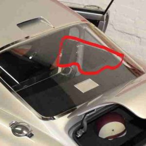 Luggage shelf side boxes