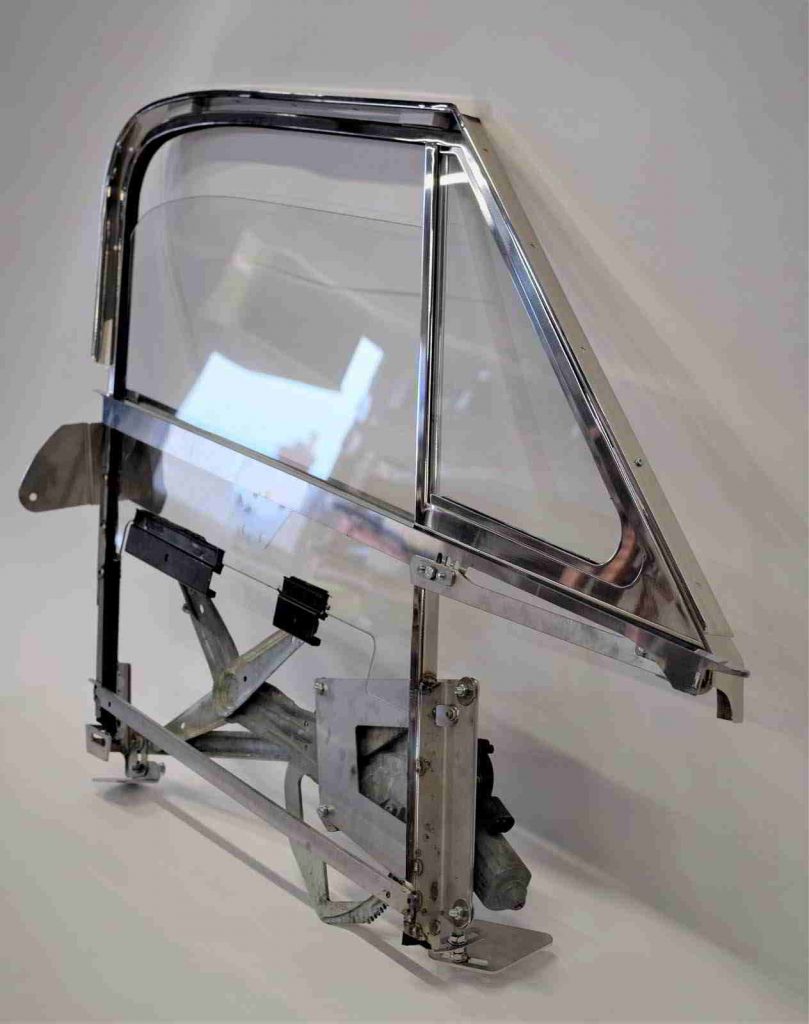 Electric side windows with stainless steel frames (Coupe only ...